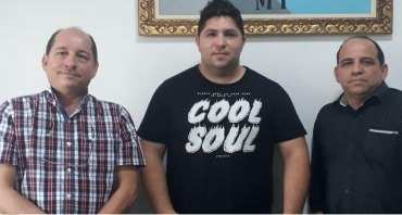 Oficial Removido