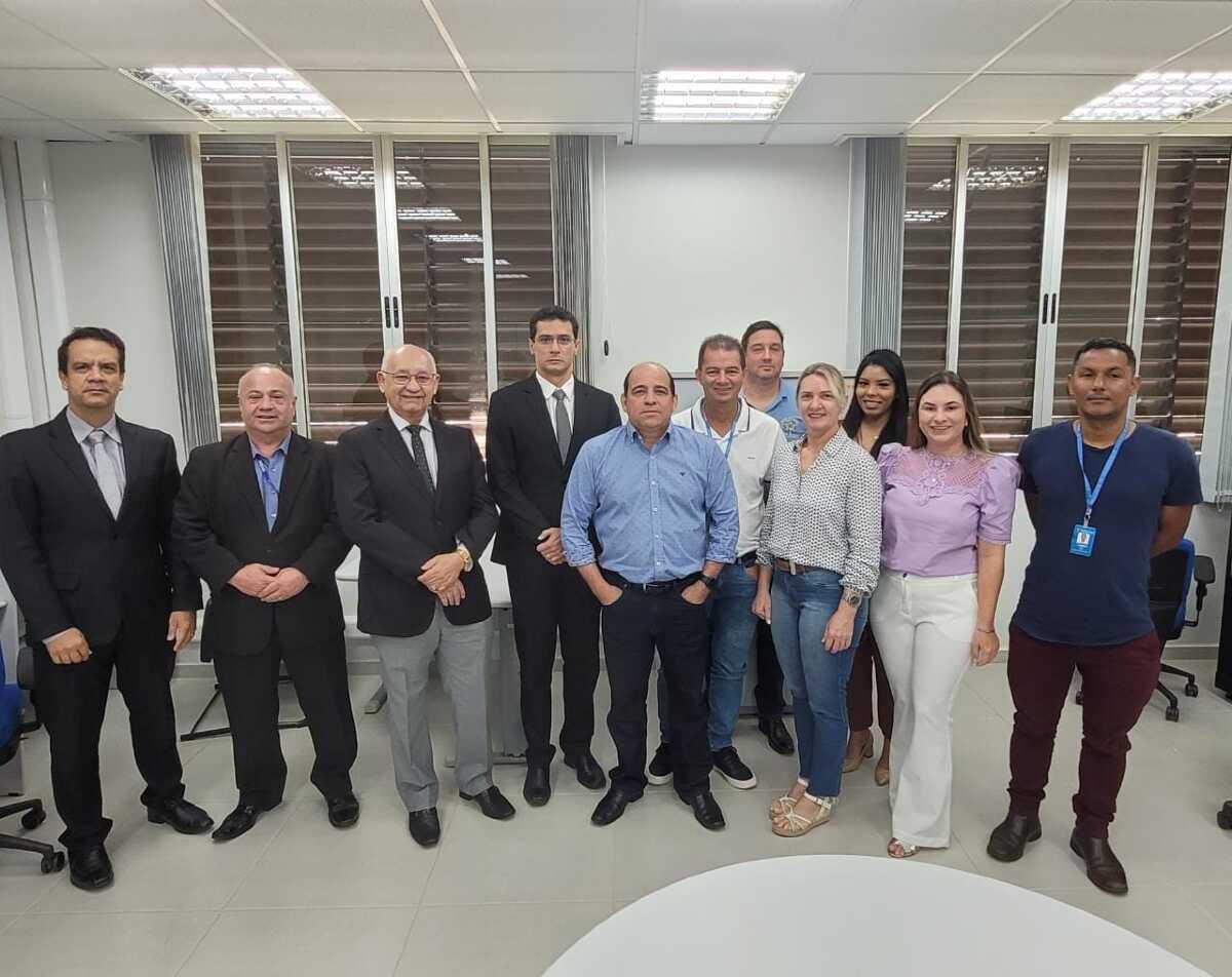 Corregedoria e Oficiais de Justiça