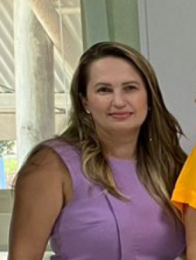 Raquel Reis Magalhães Terra